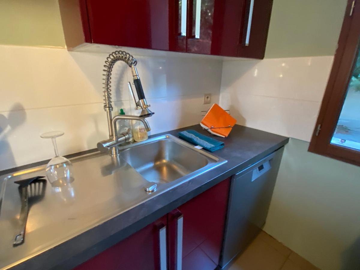 Maison Familiale 3 Chambres, Parking Gratuit Avignon Bagian luar foto